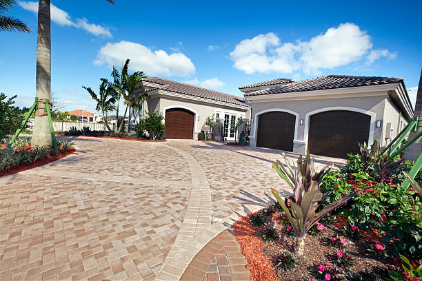 Best Concrete Driveway Paving in Tower Lakes, IL